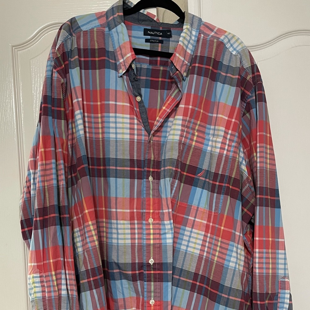 Nautica men’s button down shirt